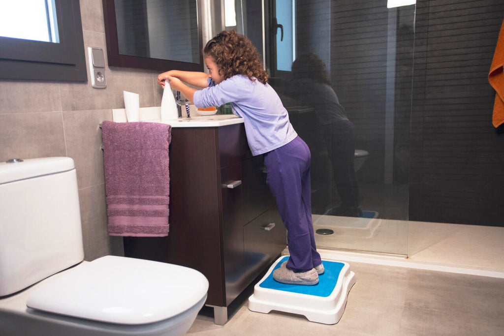 Escalón Modular Antideslizante para Baño