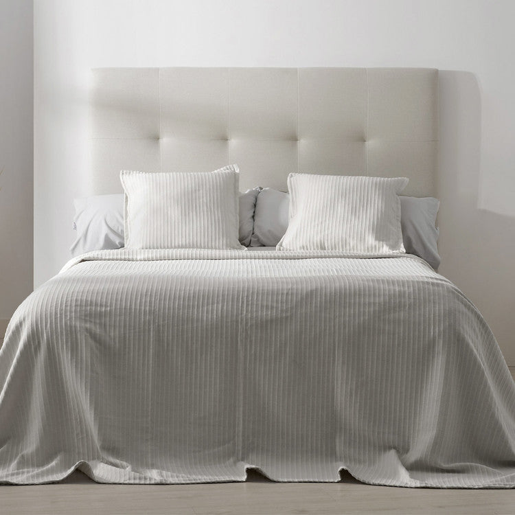 Colcha Tejida Java | 50% Algodón - 50% Poliéster - Blanco