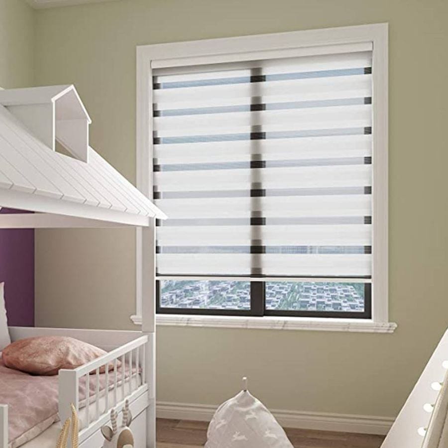 En la habitación infantil: luz suave por la mañana.
